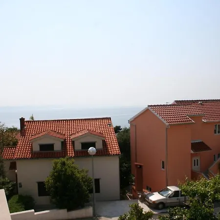 518a Apartmán
